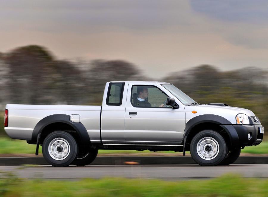  Nissan NP300 King Cab 2008 года  (UK) (фото 4 из 5)